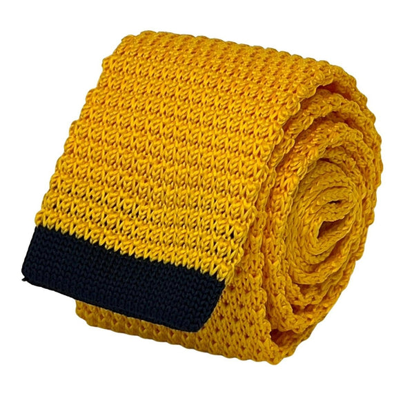 yellow gold knitted with navy blue tip